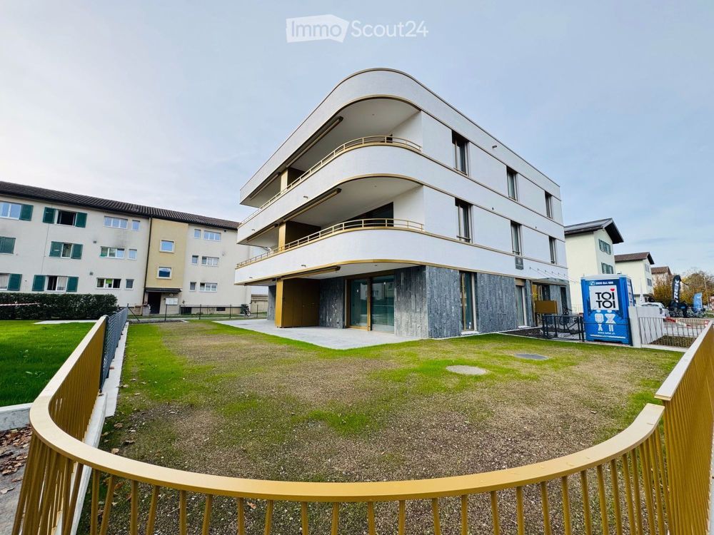 Exklusive 3.5-Zimmer-Neubauwohnung mit luxuriöser Aussstattung - Bild 1