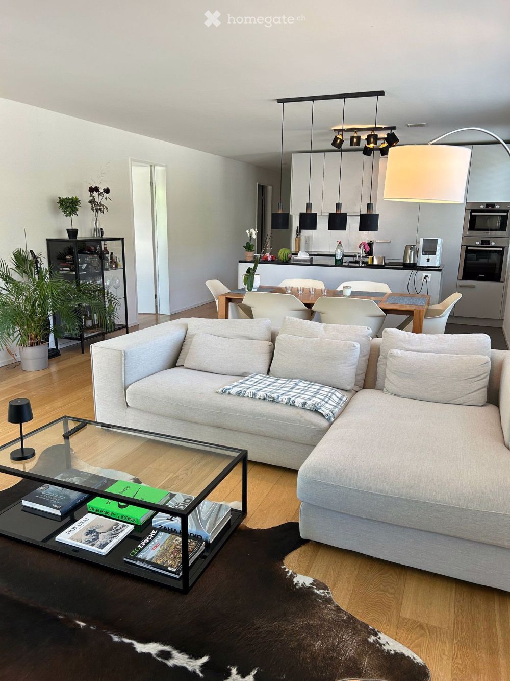 Moderne 1-Zimmer-Wohnung mit Seenähe in Horgen - Bild 1