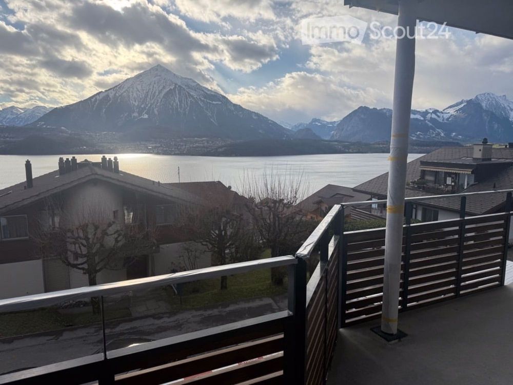 Luxuriös Wohnen in Gunten - Bild 3