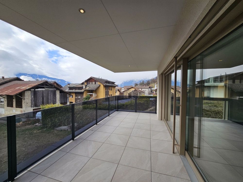 MAGNIFIQUE 3.5 PIÈCES NEUF À SAVIÈSE - Balcon