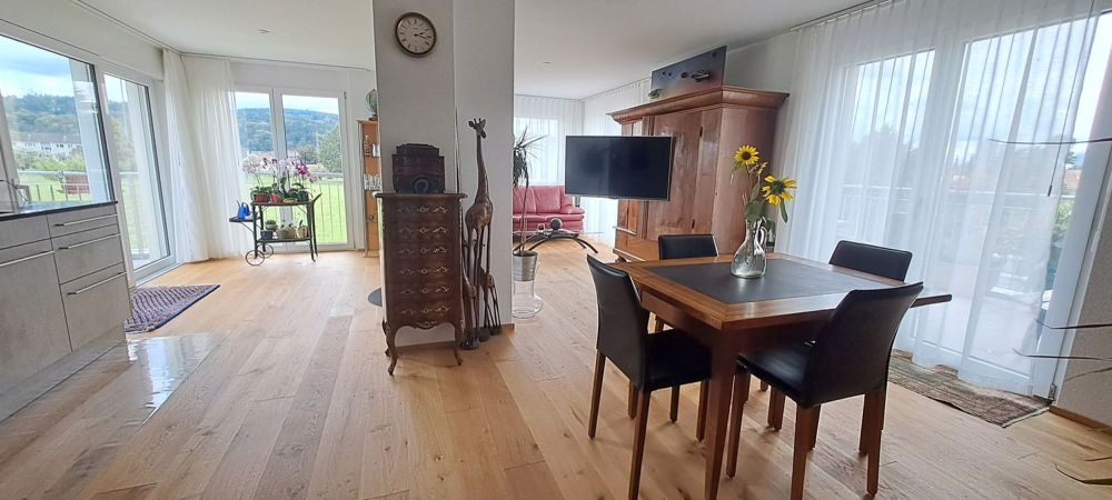 2 1/2- Zimmer Attikawohnung möbliert befristet - Bild 3