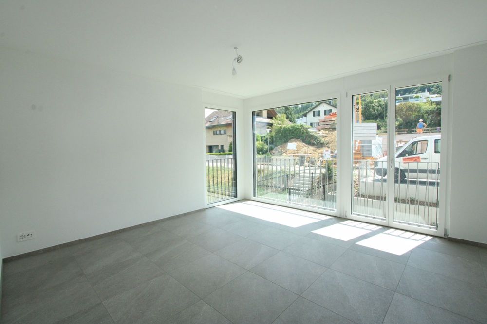 Luxuriöse 4.5-Zimmerwohnung mit Weitsicht - Bild 3