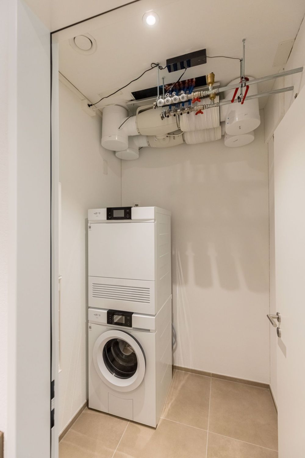 2.5-Zimmerwohnung - modern und grosszügig! - Reduit