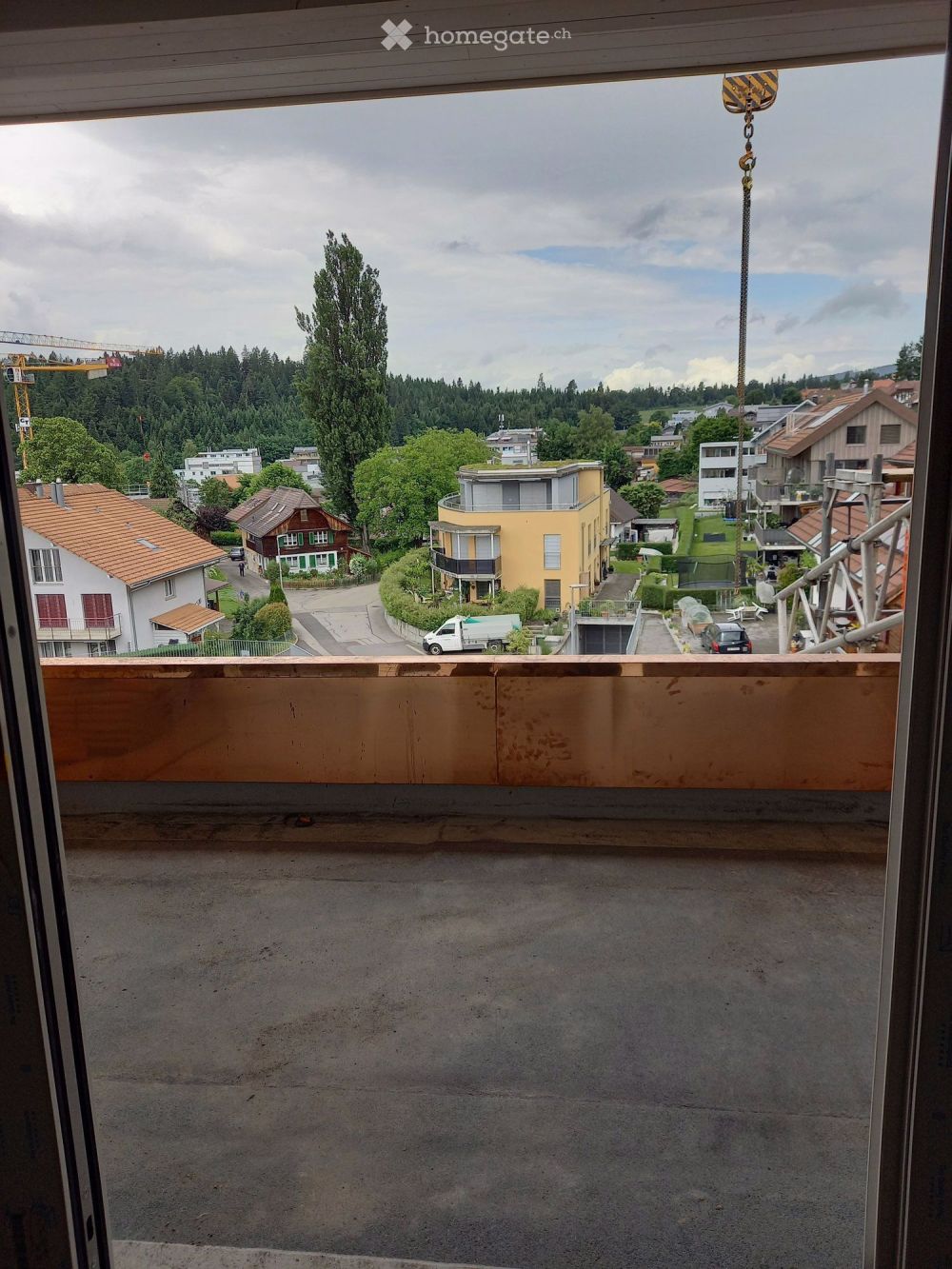 Moderne 2.5-Zimmer-Dachwohnung in Heimberg - Bild 5