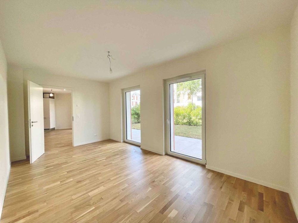 Charmanter Neubau-2.5-Zimmer-Wohnung mit Terrasse und Garten - Bild 5