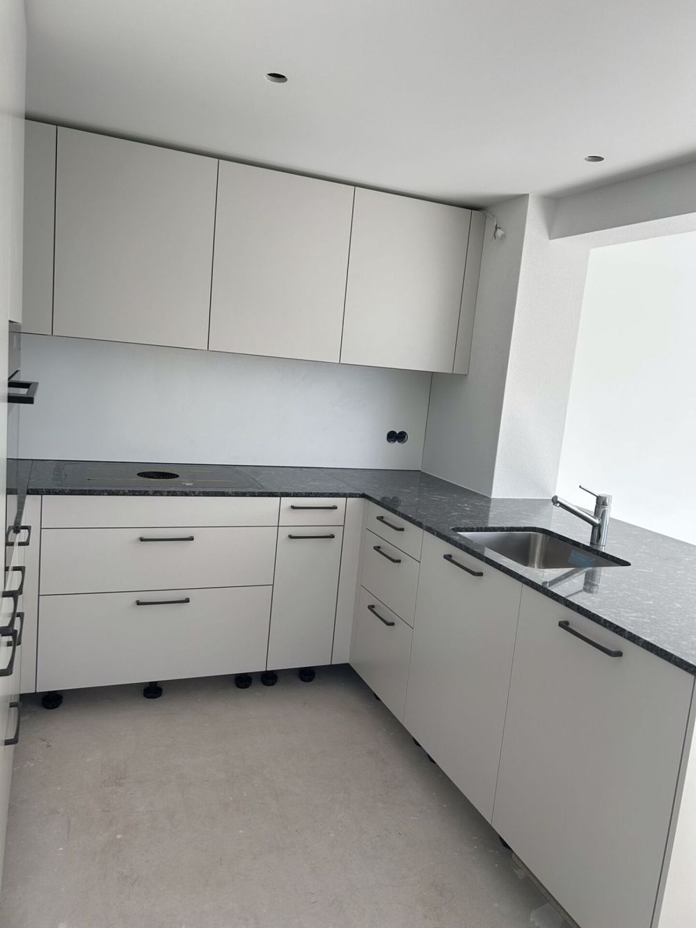 Erstbezug nach Renovation - 4.5-Zimmerwohnung im Soussol - Bild 4