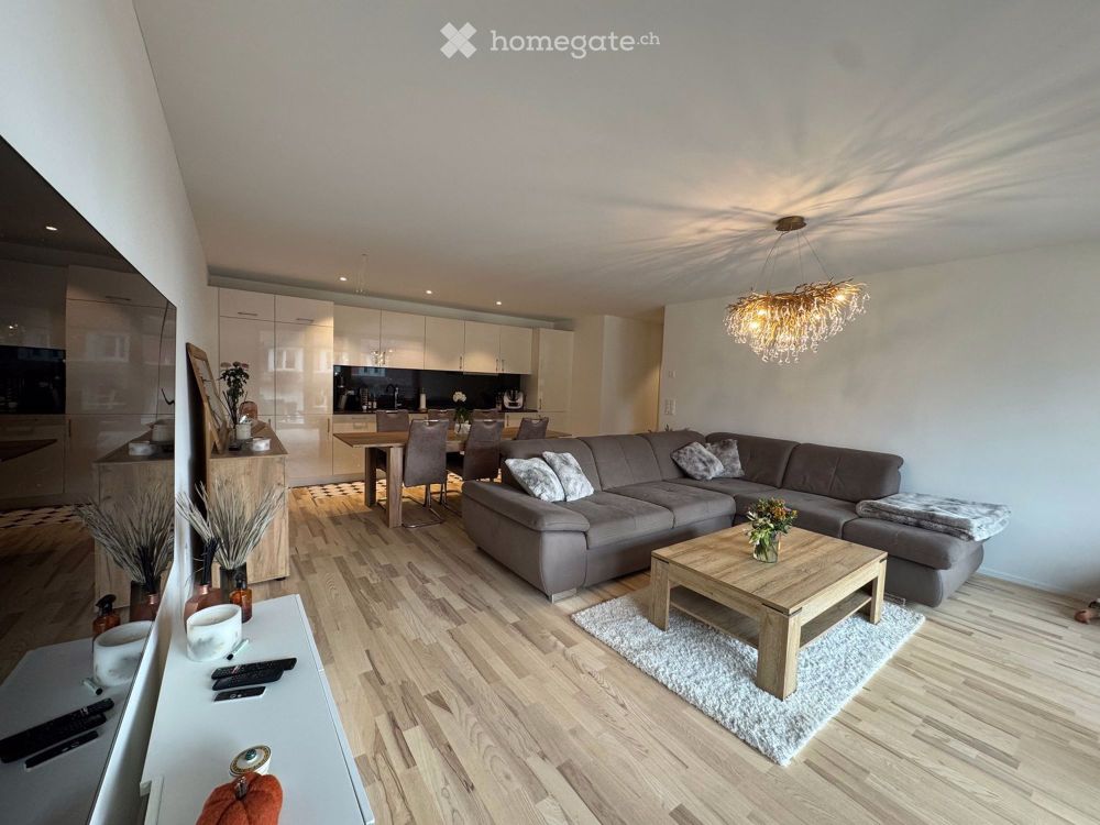 3.5 Zimmer Neubauwohnung mit grossem Balkon und Fitness in Grenchen - Bild 2