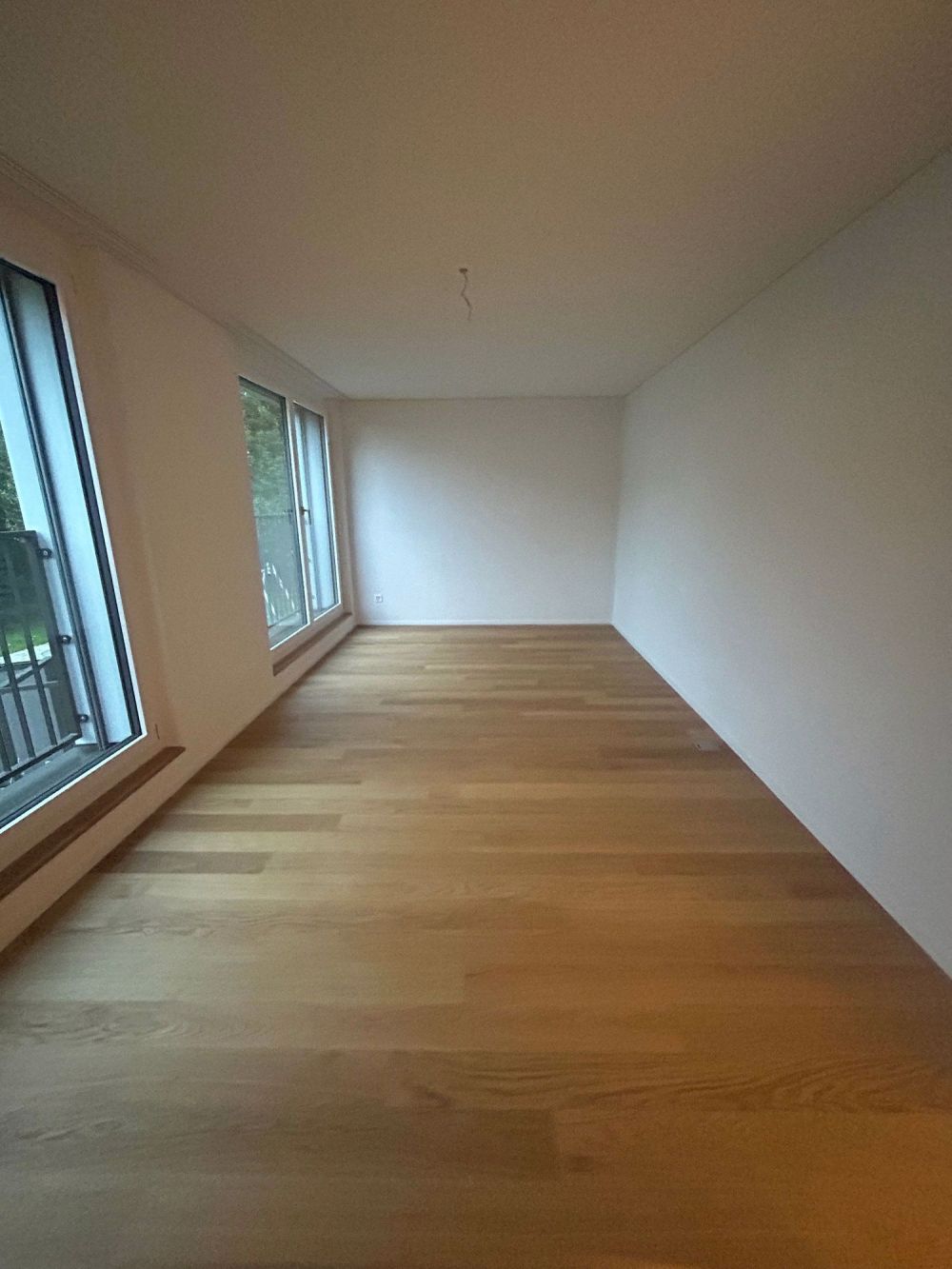 ERSTVERMIETUNG: Traumhafte Wohnung im ruhigen, ländlich geprägten Thierachern bei Thun - Bild 11