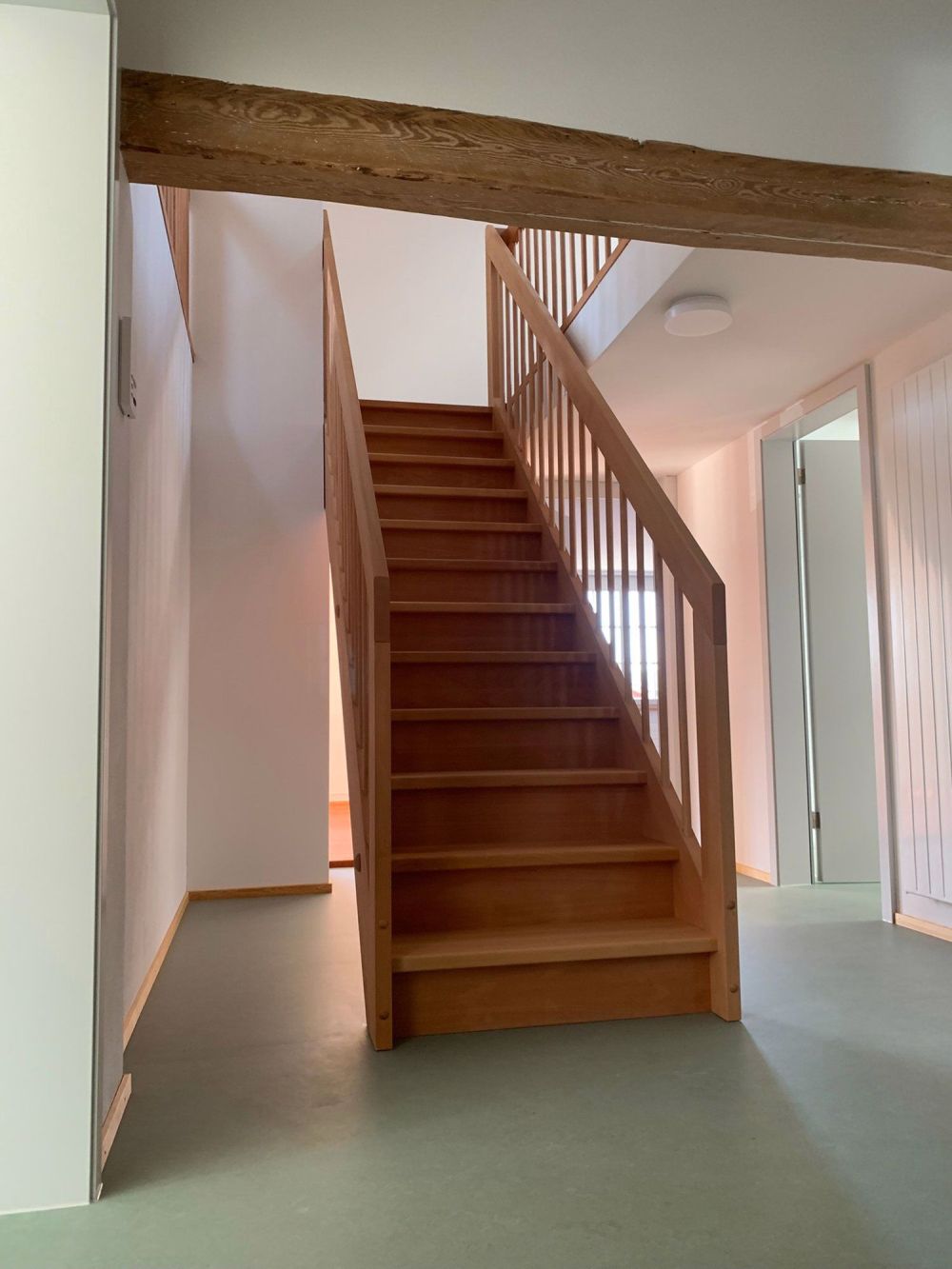 ERSTVERMIETUNG 4.5-Zimmer-Maisonette-Wohnung - Bild 3