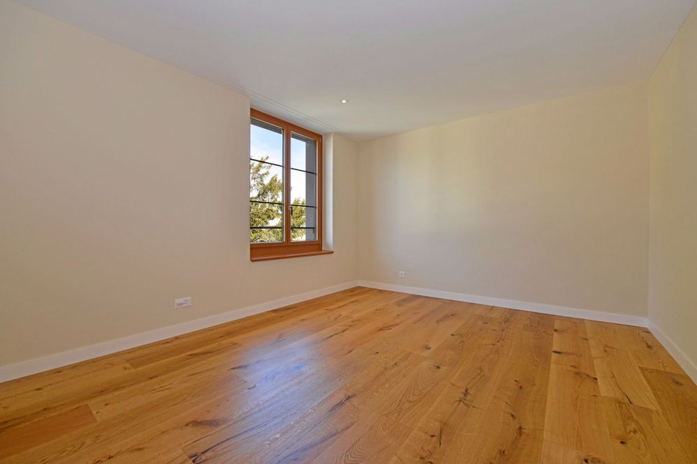 Neue 3.5-Zimmerwohnung: ländlich mit Stadtanschluss leben - Zimmer 1