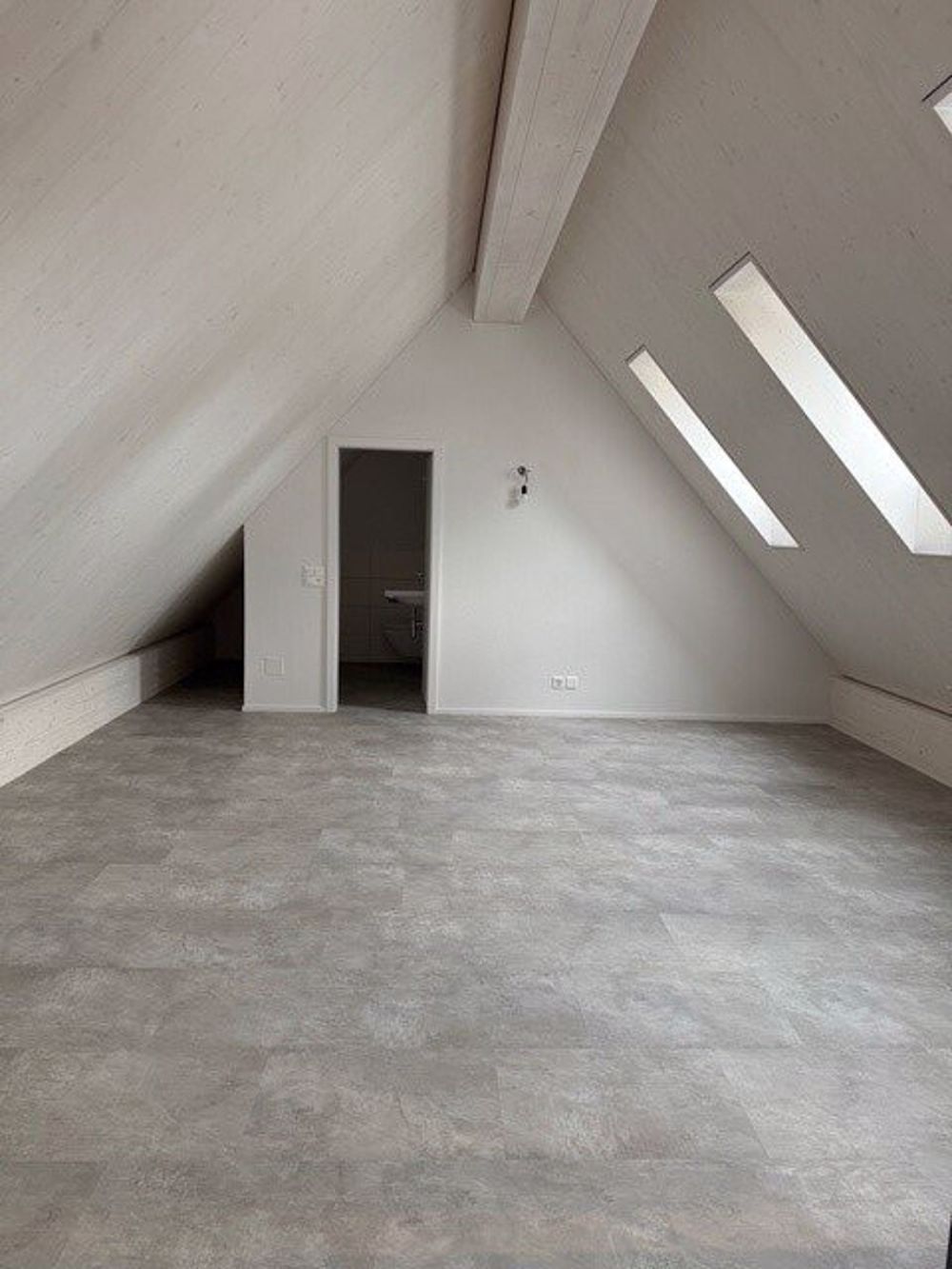 ERSTVERMIETUNG - Maisonette-Wohnung mit Galerie und eigener Waschküche - Galerie