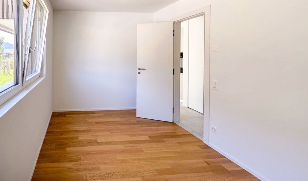 ELEGANTES 2.5 ZIMMER-WOHNUNG MIT GARTEN IN LUMINO (TI) - Bild 6