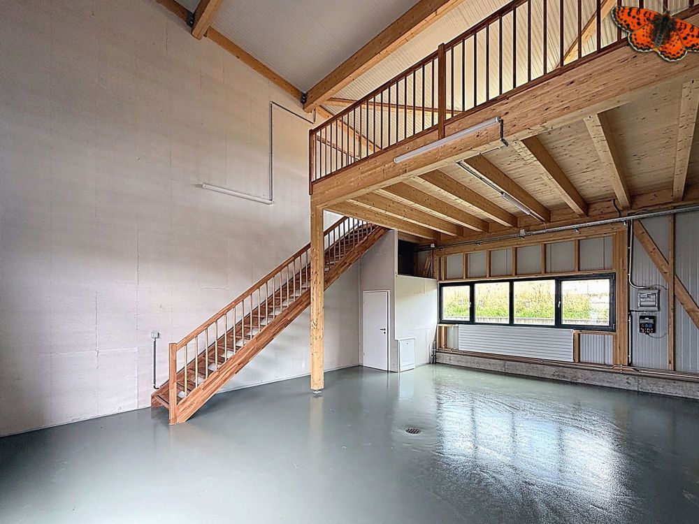 Lager mit Büro - Espace stockage