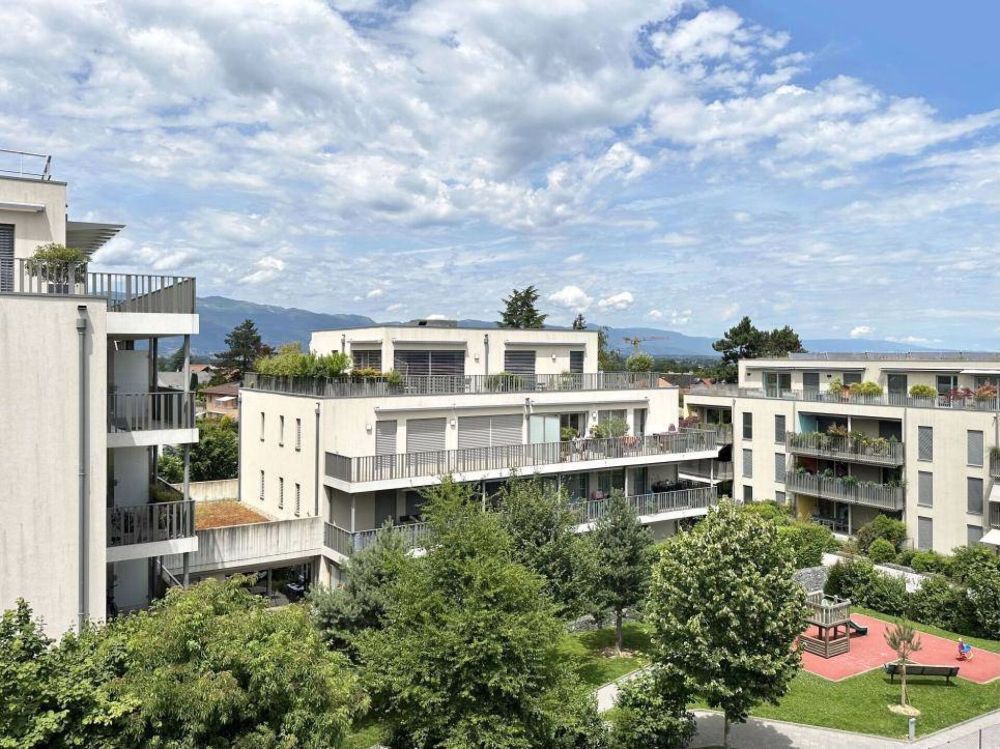 Appartement 2.5 pièces à Confignon avec jardin - Bild 1