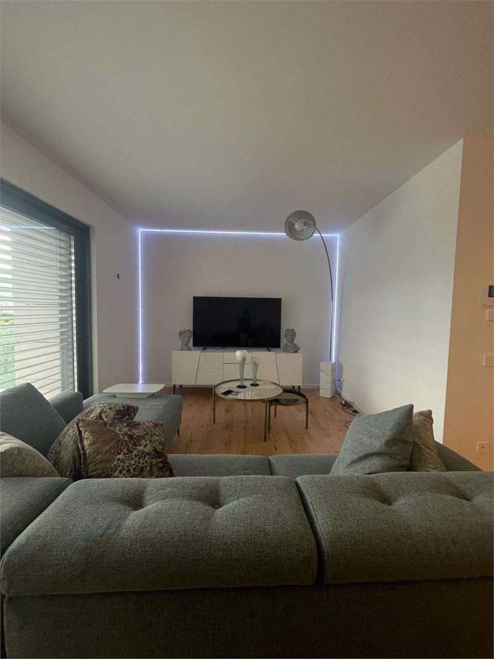 Appartement de 4.5 pièces récemment meublé avec terrasse | dreamo.ch - Bild 2