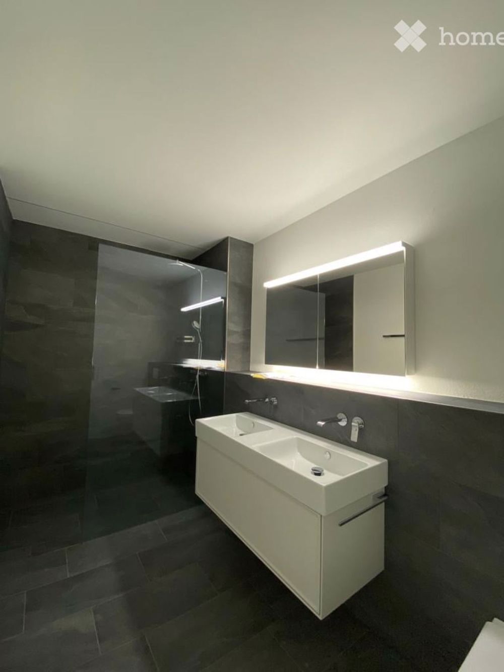 Eglispark: Luxuriöse 4.5-Zi.-Wohnung mit herrlicher Weitsicht - Bild 9