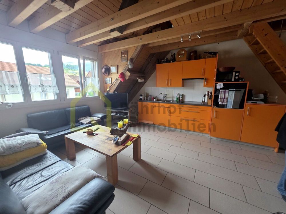 Charmante Maisonette-Dachwohnung mit Balkon - Bild 1