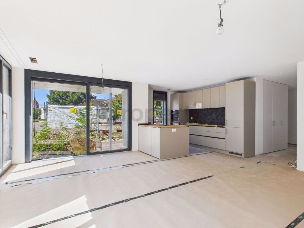 Exklusive 3.5-Zimmer-Neubauwohnung mit Terrasse und Garten in Bad Zurzach - Image 1