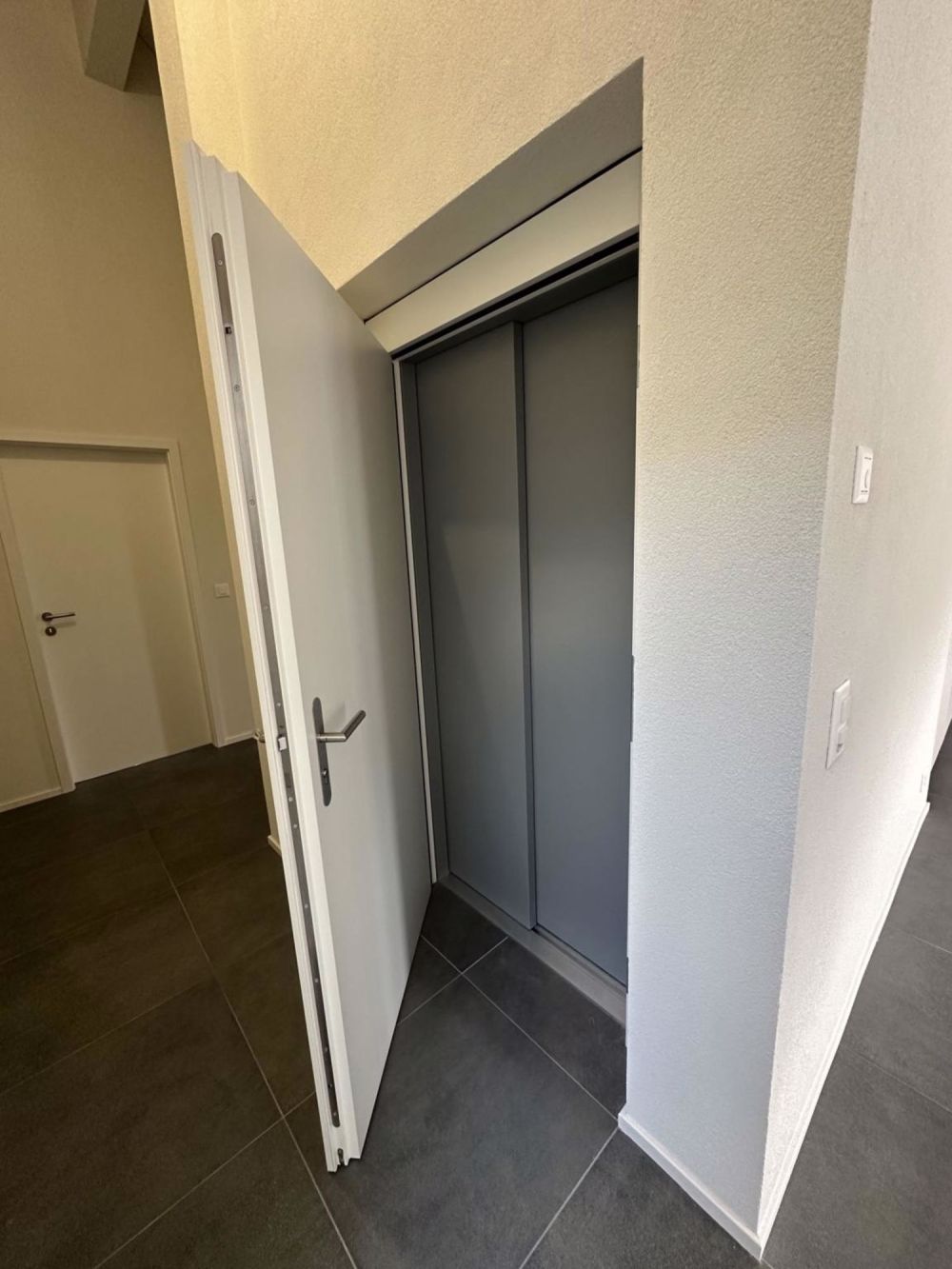 Wohnung mit 4½ Zimmern, Neubau, Einheit Nr. 6 in St-Cergue - Bild 7