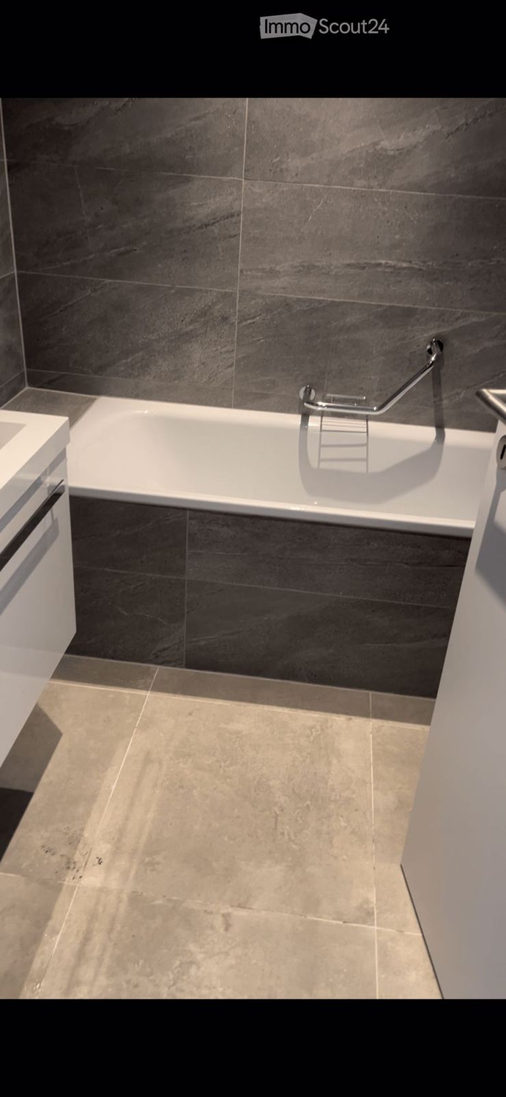 Prächtige 2,5-Zimmer-Neuwagenwohnung in Chevilly - Bild 1