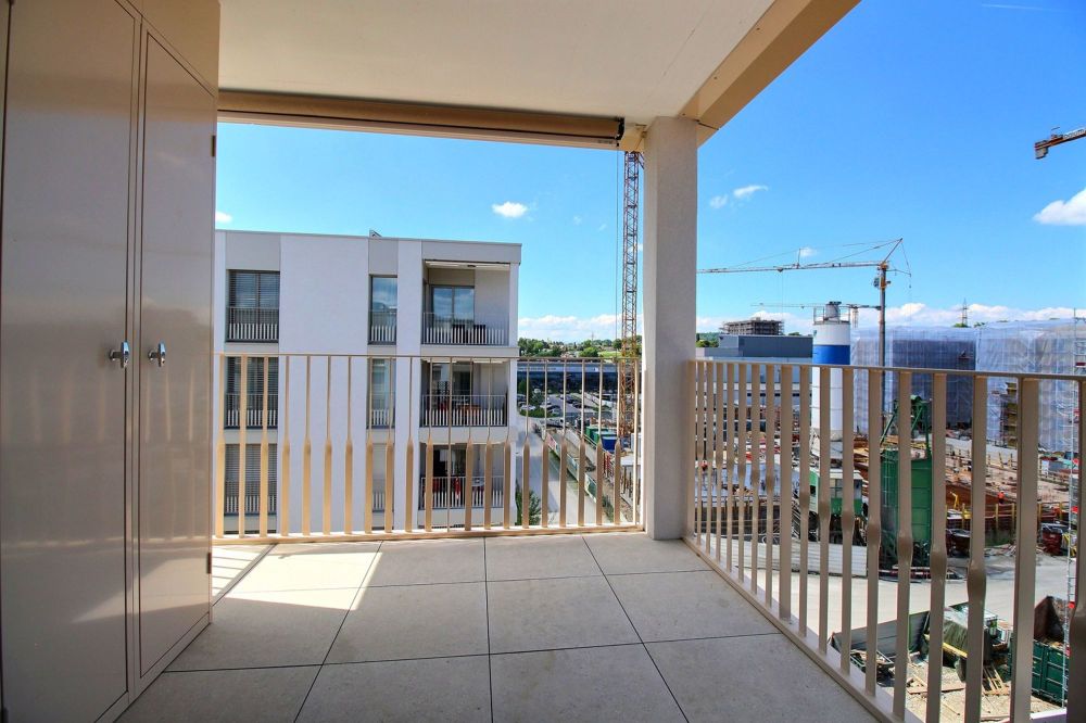 Appartement neuf de 5.5 pièces à louer - Balcon 2