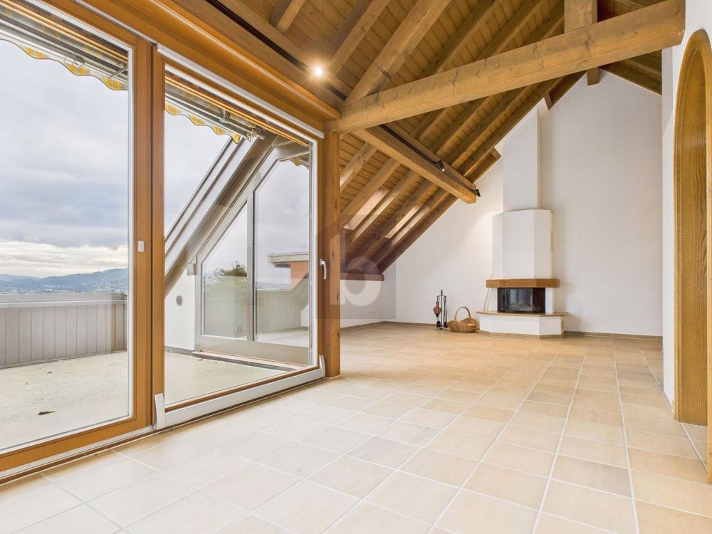 FRISCH RENOVIERT, MIT AUSSICHT AUF DAS LIMMATTAL - Bild 3