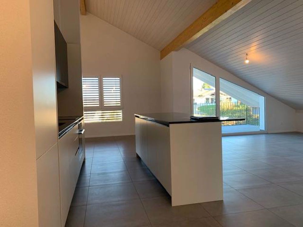 MAGNIFIQUE APPARTEMENT DE 3.5 PIECES LUMINEUX ET SPACIEUX, DANS UN CADRE PRIVILEGIE A MISERY-COURTION - Bild 6