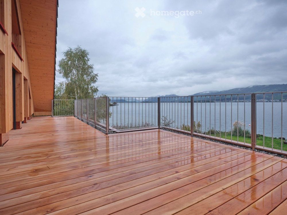 Einmalige, grosszügige 3.5 Zimmer-Dachwohnung mit Terrasse in 2-Familienhaus direkt am Zürichsee - Bild 6