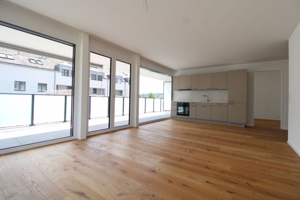 Charmante und helle 3.5 Zimmer-Wohnung - Bild 1