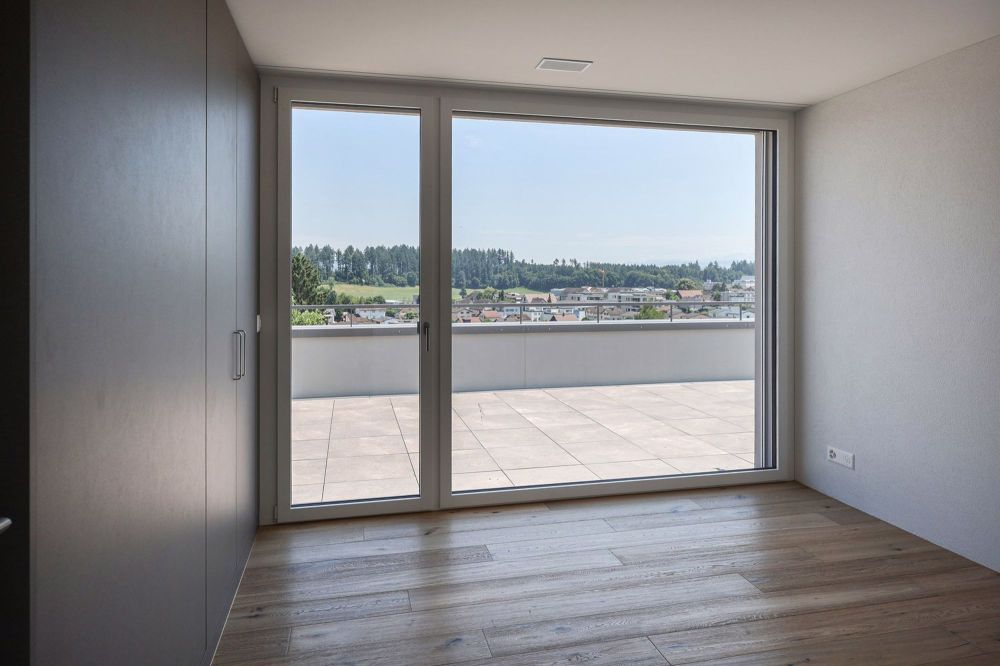 Erstbezug: grosse Attikawohnung im Eigentumsstandard mit exklusivem Ausbau - Zimmer 3