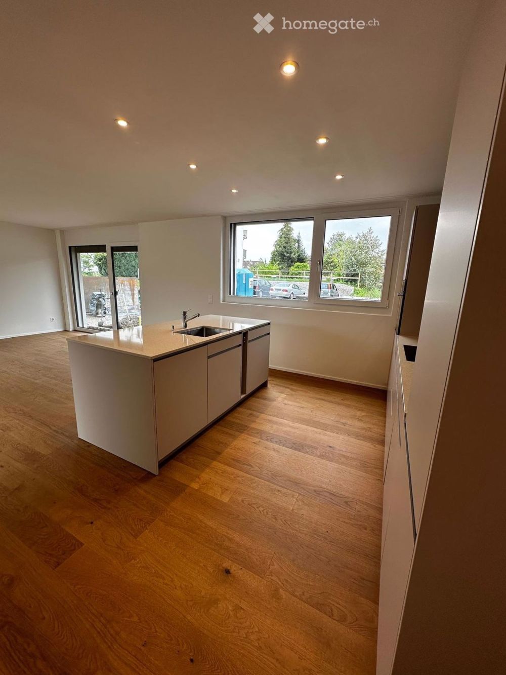 Idyllische 2.5-Zimmer-Neubau-Gartenwohnung - Bild 6