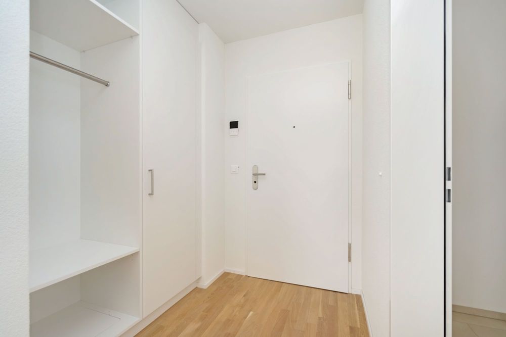 Neubau-Single-Wohnung sucht Nachmieter - Eingangsbereich