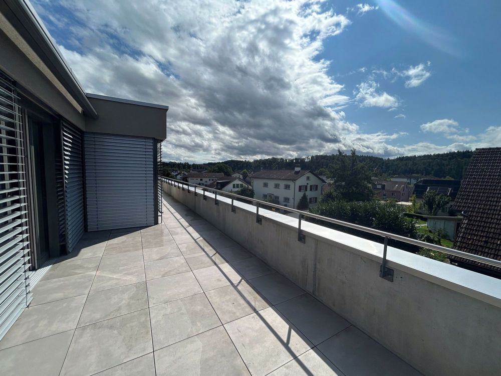 Attikawohnung mit grosser Terrasse – modern, hell & familienfreundlich - Bild 9