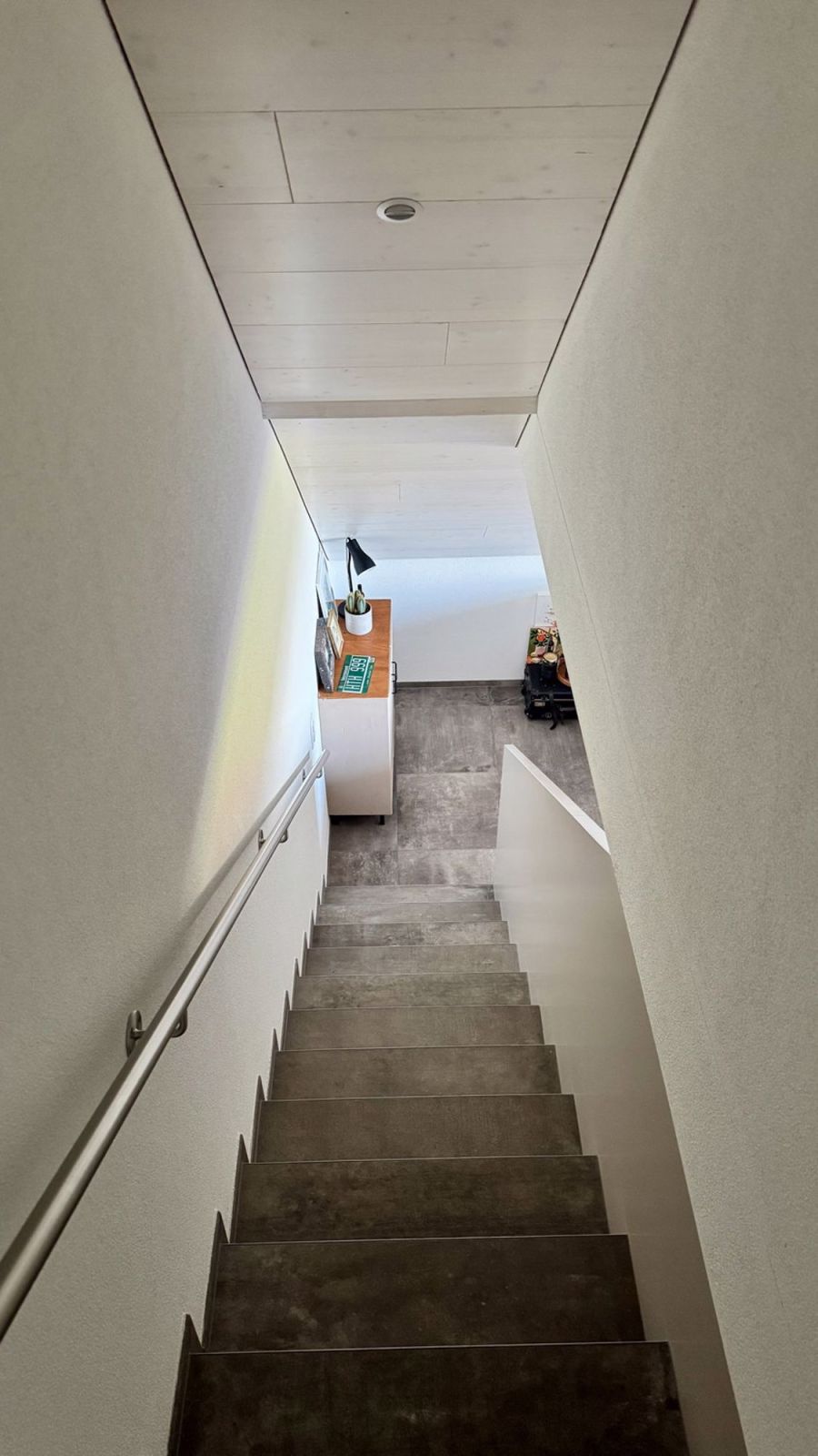 Stilvolle 2.5- Zimmer- Maisonettewohnung, möbiliert zur Untermiete (Dezember- März) - Bild 6