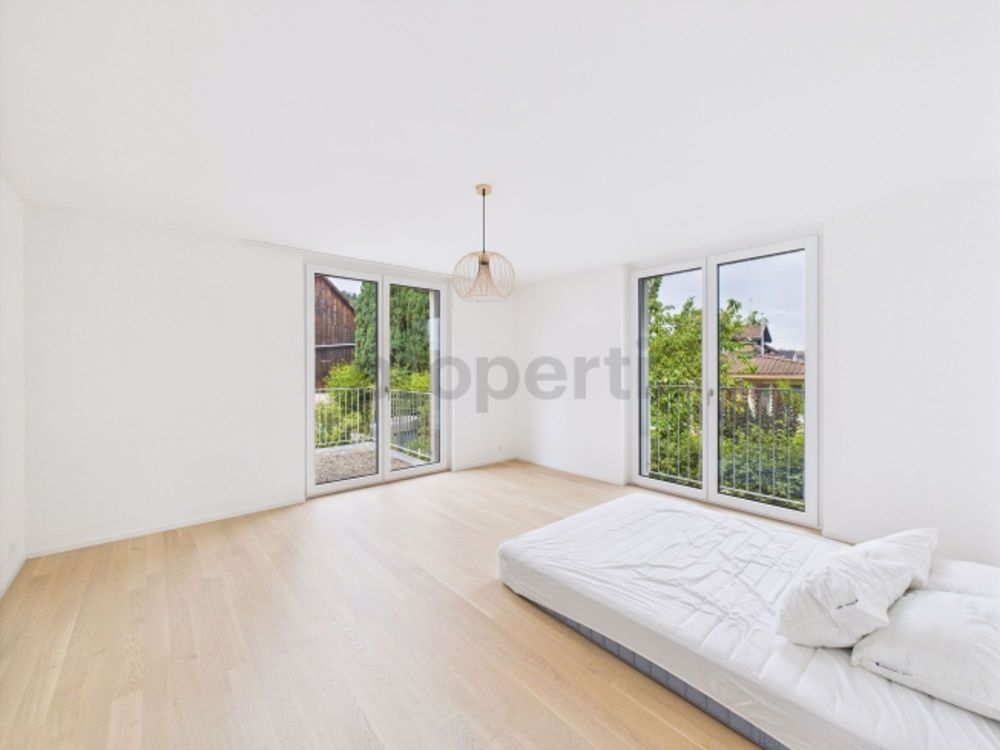 Modernes und nachhaltiges Reihenhaus mit Weitsicht in Horgen - Bild 8