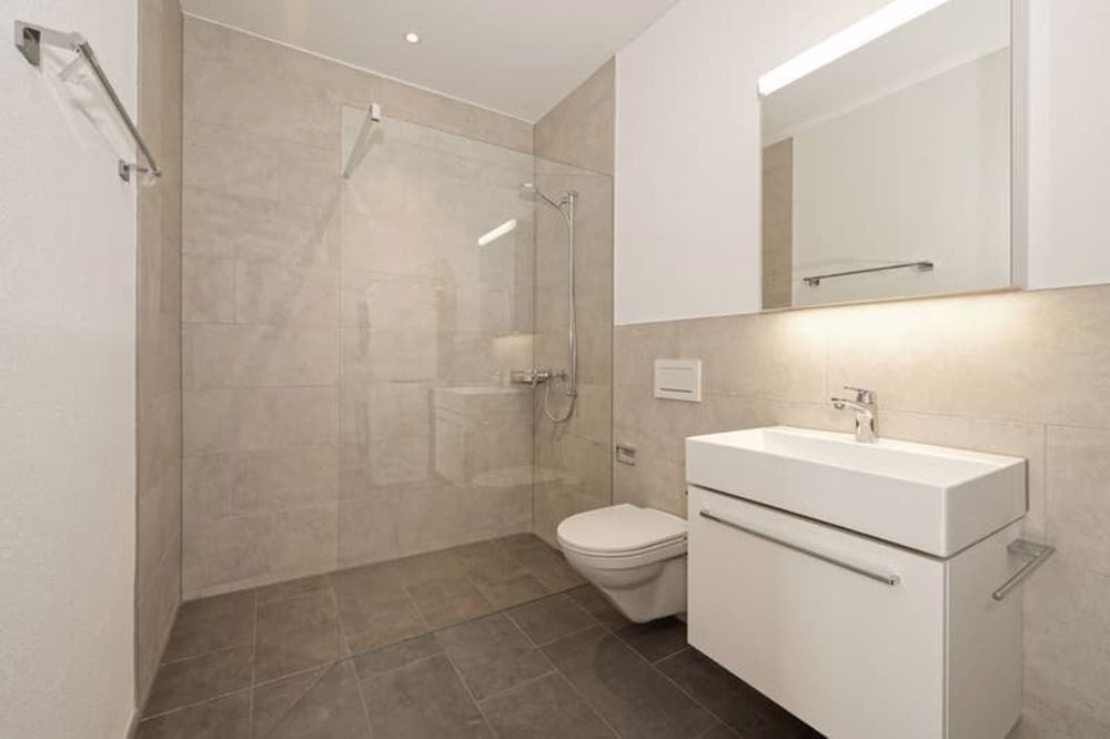 Neubauwohnung an traumhafter Lage direkt am Seeufer in Rapperswil-Jona - Bild 2