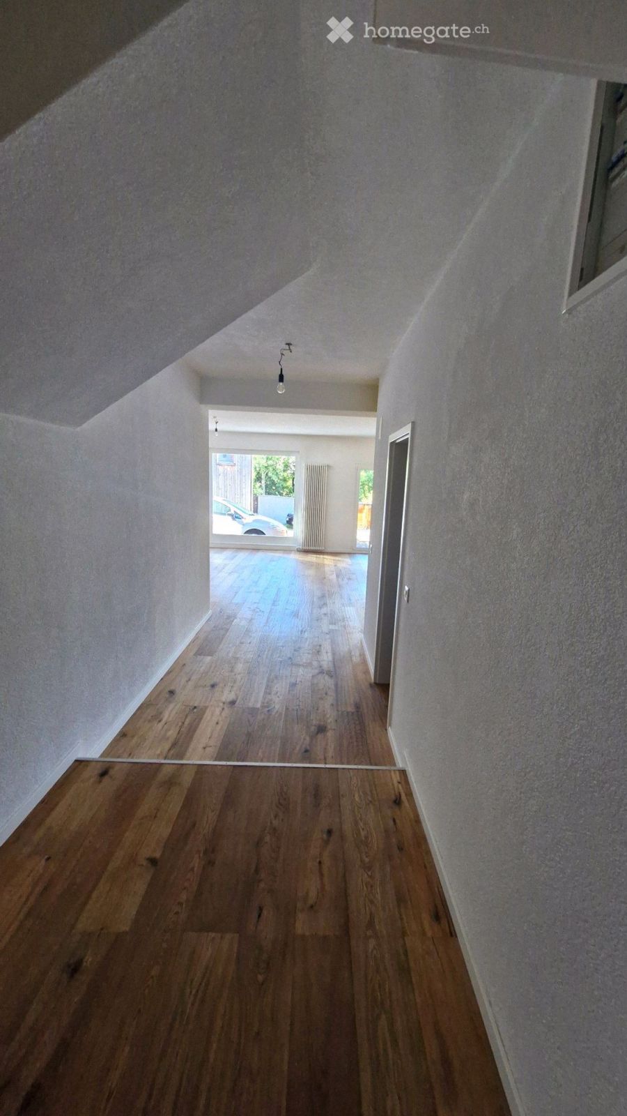Grosszügige 4.5-Zimmer-Wohnung mit Bergblick in Trimmis - Bild 3