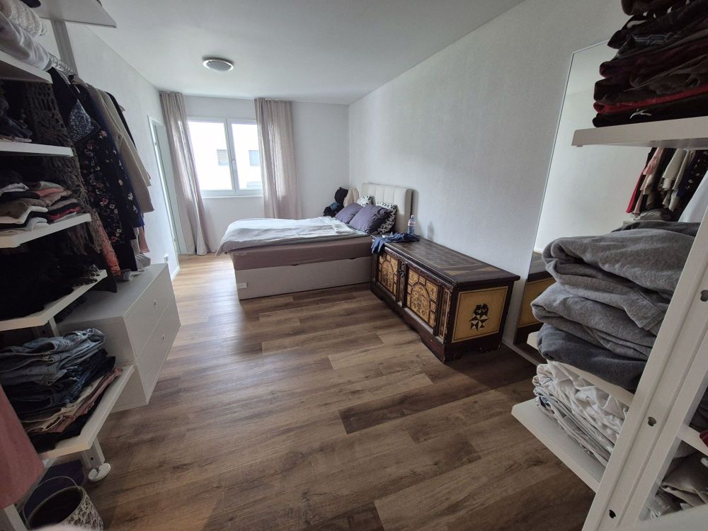 Moderne 4.5-Zimmer-Neubauwohnung (116 m²) in ruhiger, familienfreundlicher Lage - Bild 6