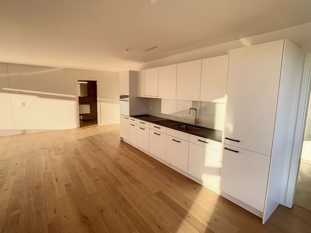 Moderne 3.5-Zimmer-Wohnung direkt am Bahnhof - Bild 2