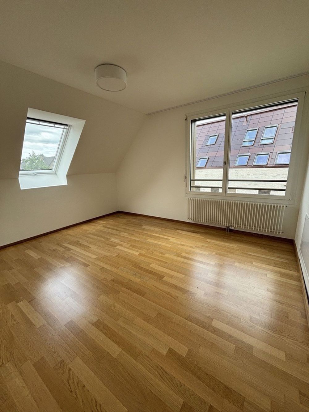 Moderne Maisonette-Whg. auf dem Bruderholz - Zimmer 2 (15.2 m2)