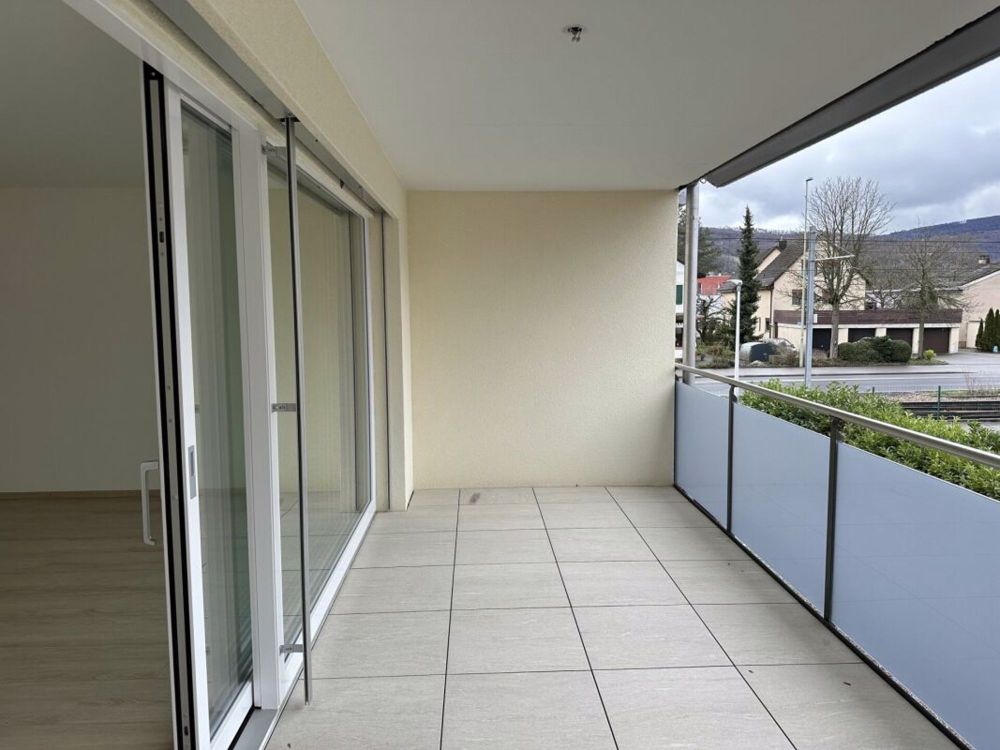 Moderne attraktive 2.5-Zimmer-Wohnung in Reinach - mit Balkon & eigenem Waschturm - Bild 8