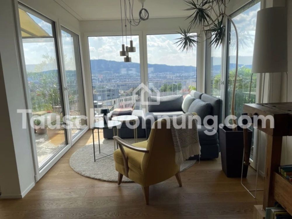 TAUSCHWOHNUNG Sehr helle 2.5 Zi.Attika-Neubau mit Traumaussicht - Bild 5
