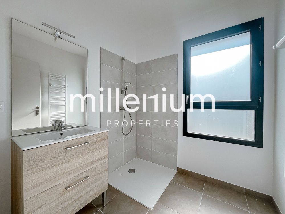 Villa neuve mitoyenne avec jardin (FRANCE) - Bild 9