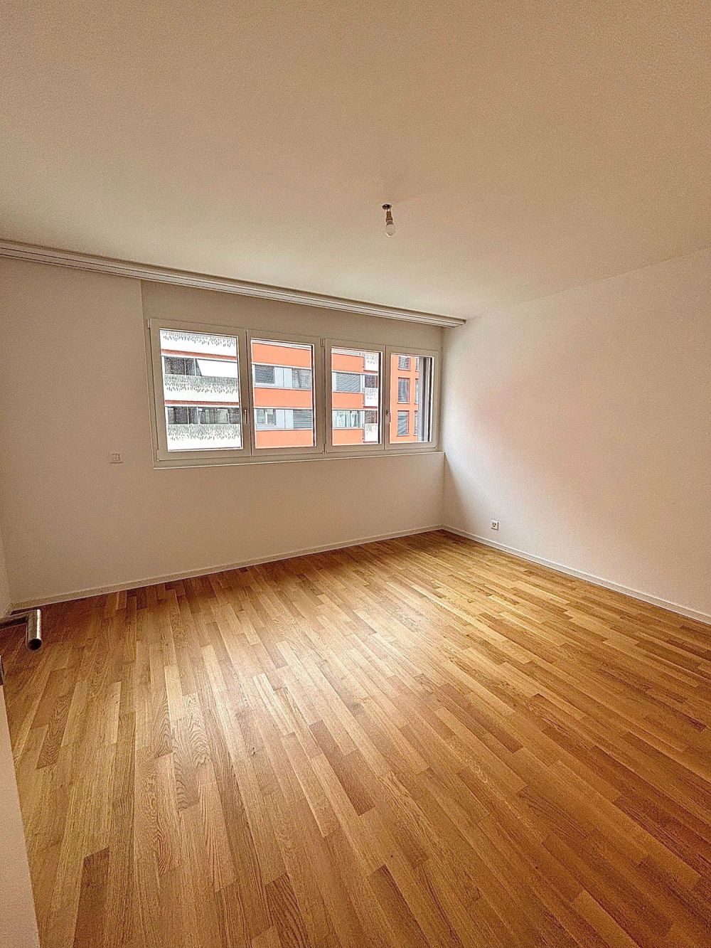 Schönes 2,5-Zimmer-Apartment in Chavannes-près-Renens - Bild 2