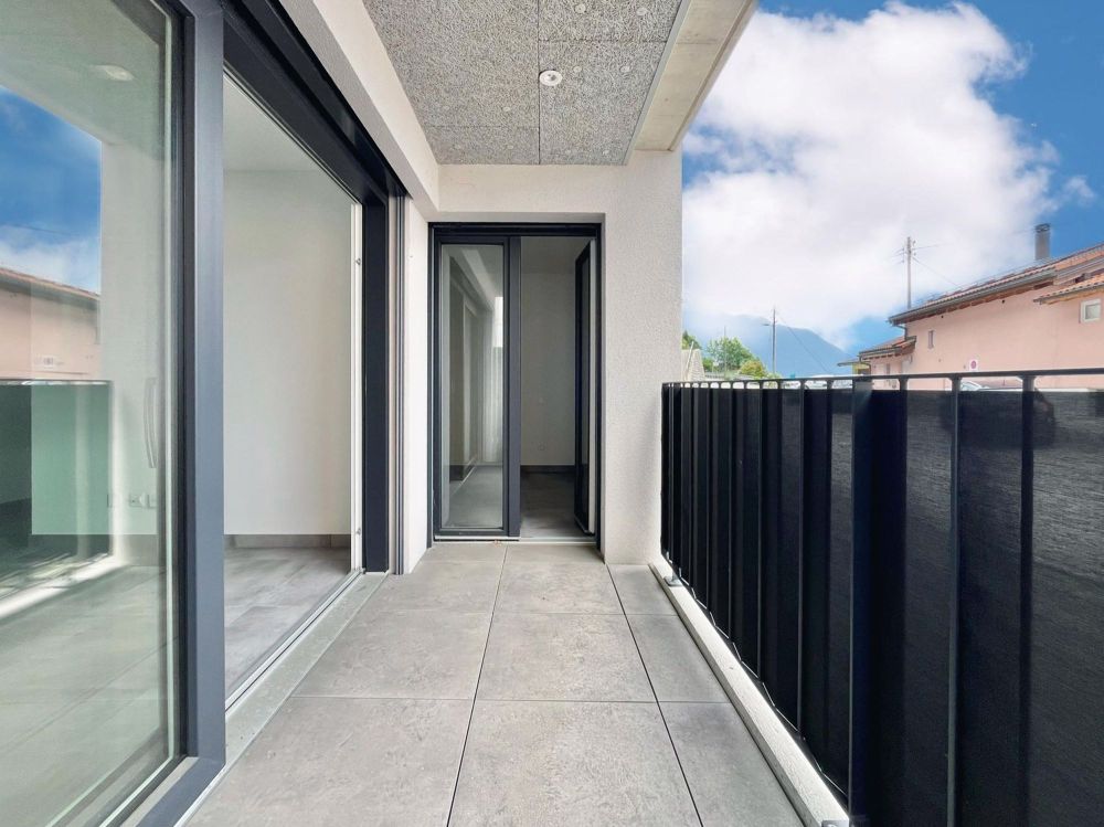 Zu vermieten 2.5 Zimmer im Erdgeschoss mit Terrasse in Lugano Tesserete - Bild 1