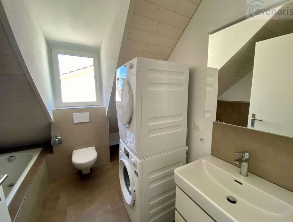 Traumhafte 4.5-Zimmer-Dachwohnung mit Weitblick - exklusives Wohnen - Badezimmer