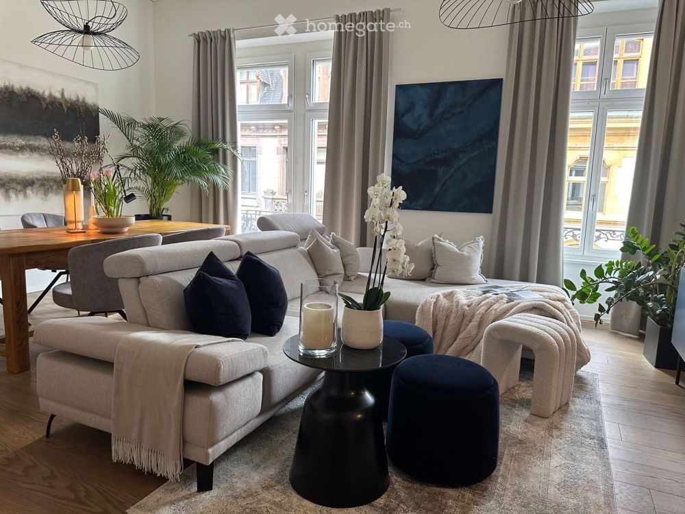 Elegantes 4.5-Zimmer-Apartment im historischen Stadtzentrum von Basel - Bild 1