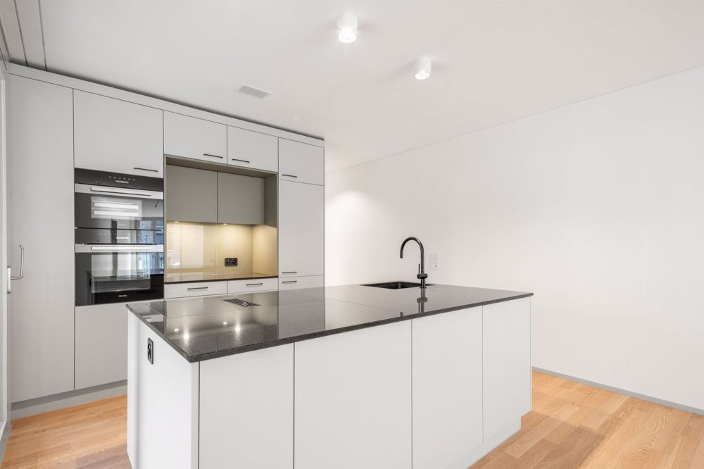 Moderne 5.5-Zimmer-Wohnung mit Minergie-Zertifizierung in Adliswil - Bild 1