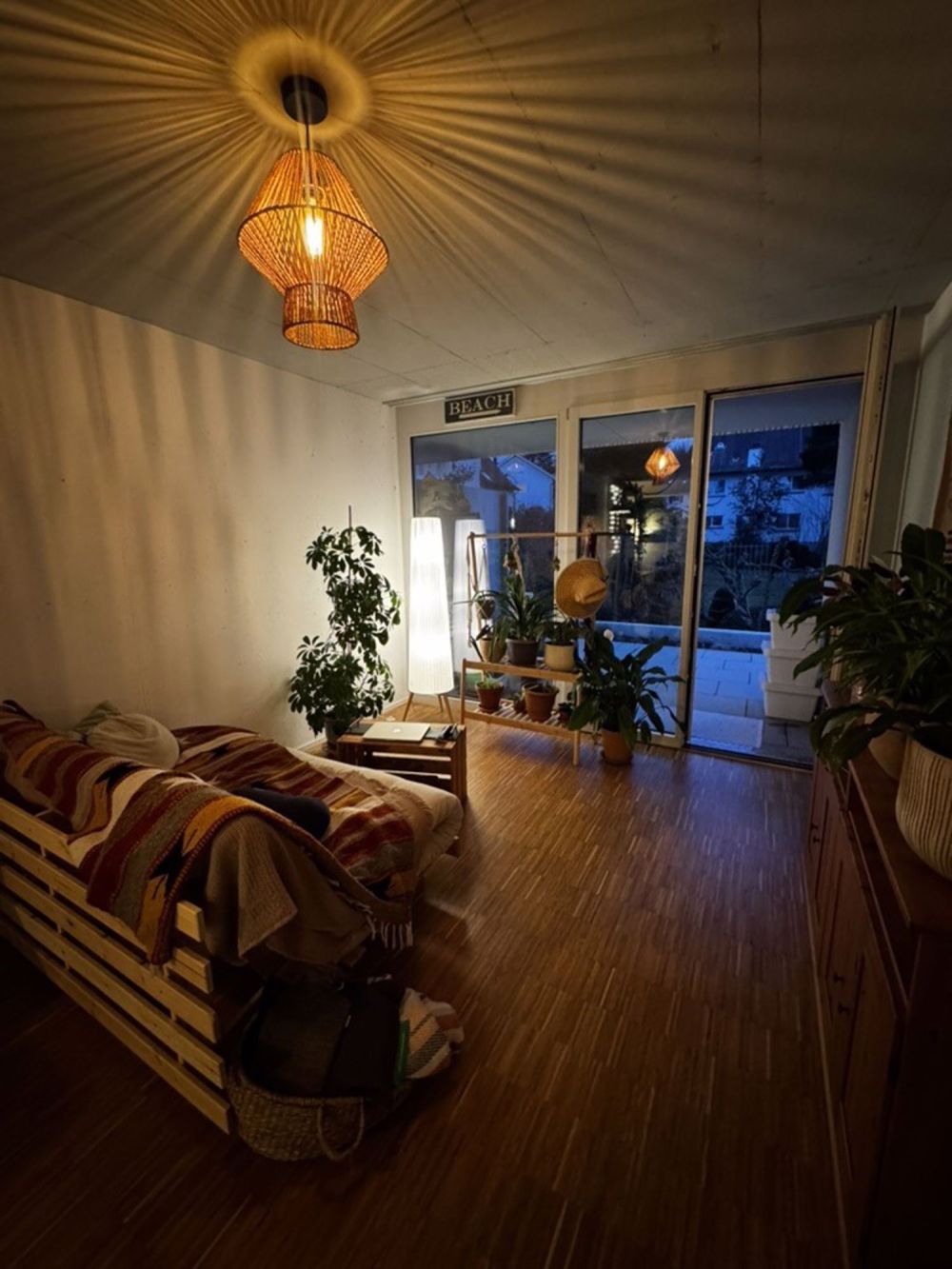 Boho-chic sublet in Zollikerberg - Living