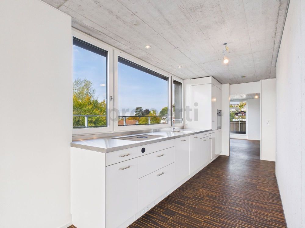 Luxuriöse Attikawohnung mit 3.5 Zimmern in Therwil, Kanton BL - Image 3